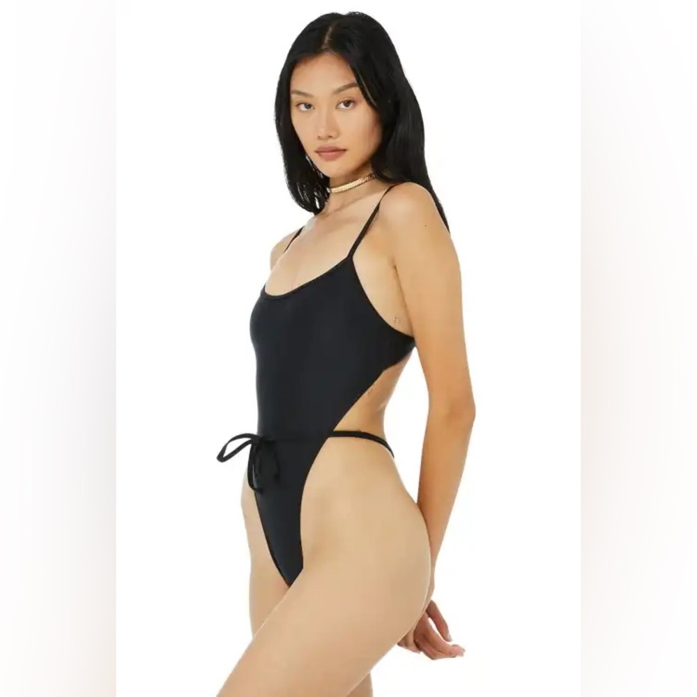 Frankie’s Bikinis X Croft One Piece